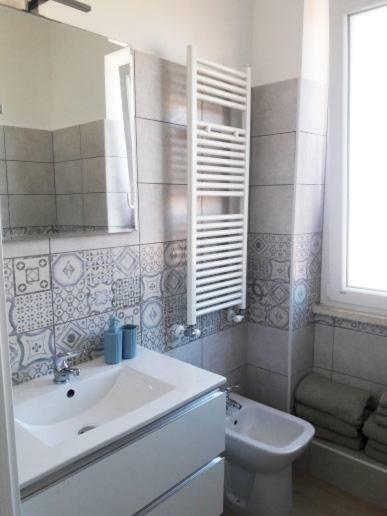 Waterfront Apt Ladispoli Bagian luar foto
